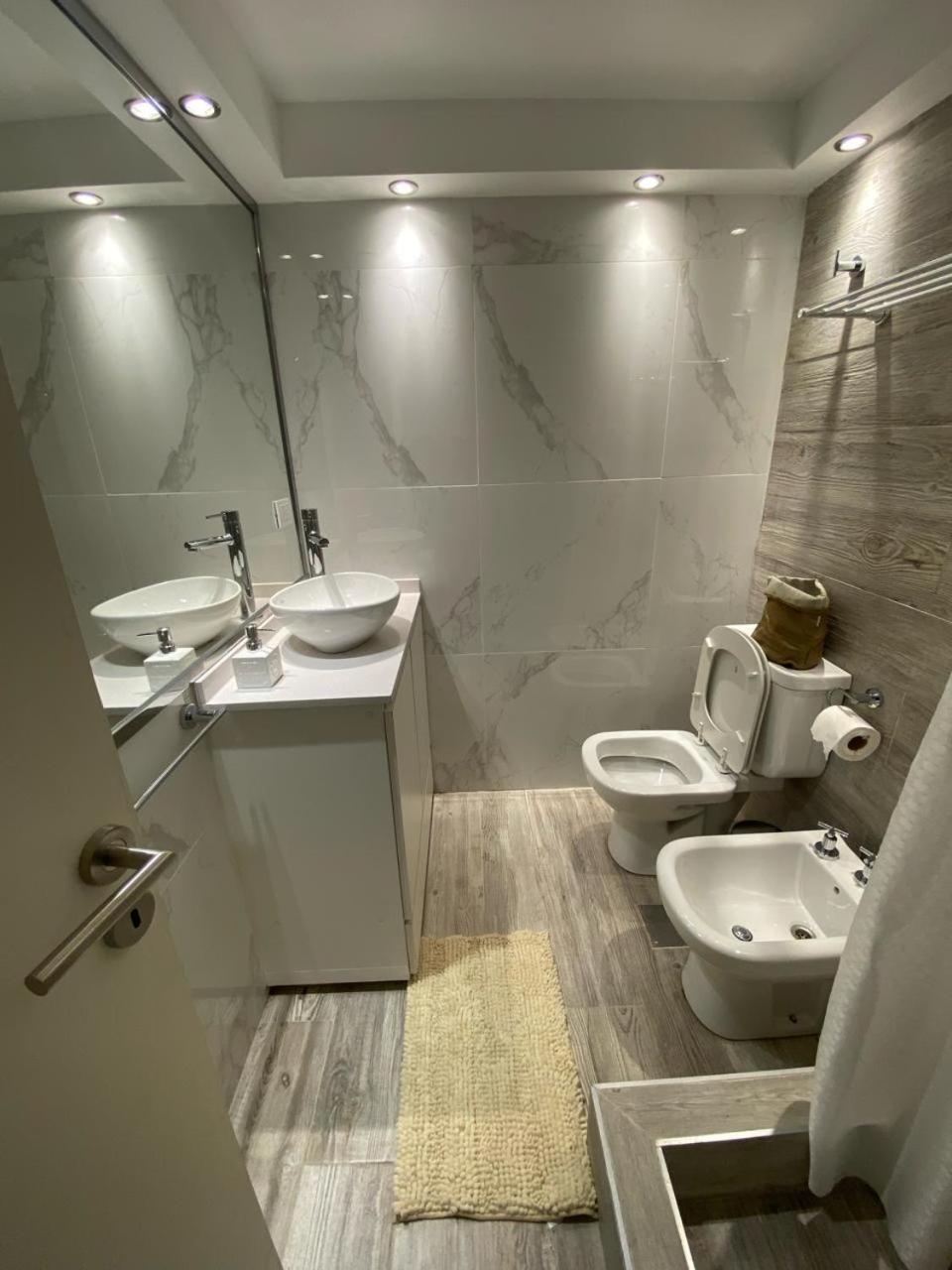 Departamento Centrico Con Cochera - Cordoba Argentina- エクステリア 写真